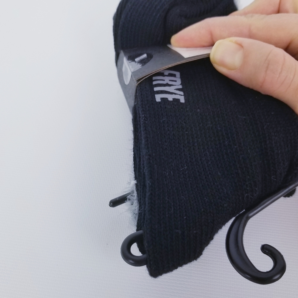Frye 2 Pack Boot Socks Ribbed & Feather Yarn - Picture 2 of 4